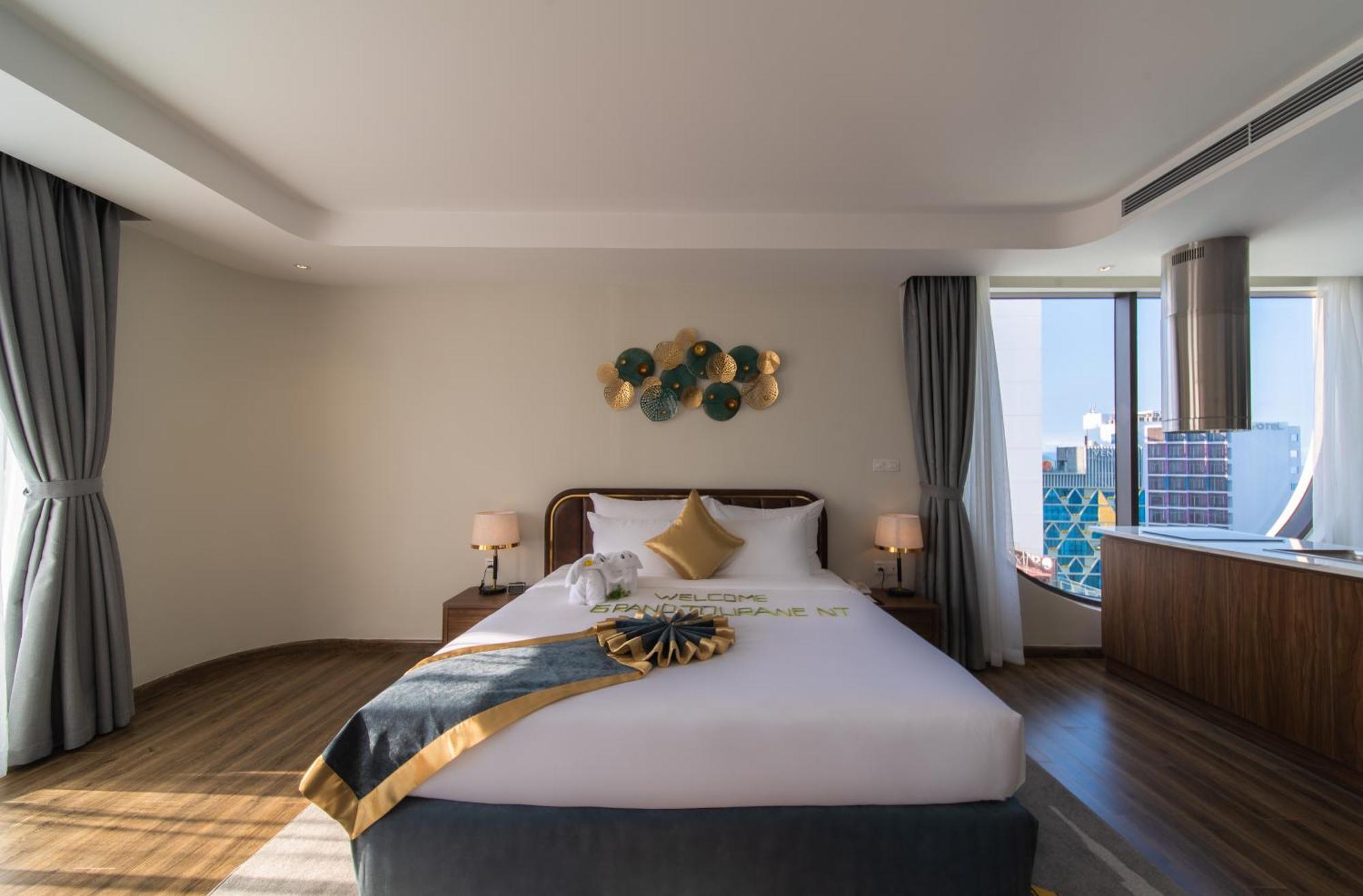 Grand Tourane Nha Trang Hotel Exterior photo